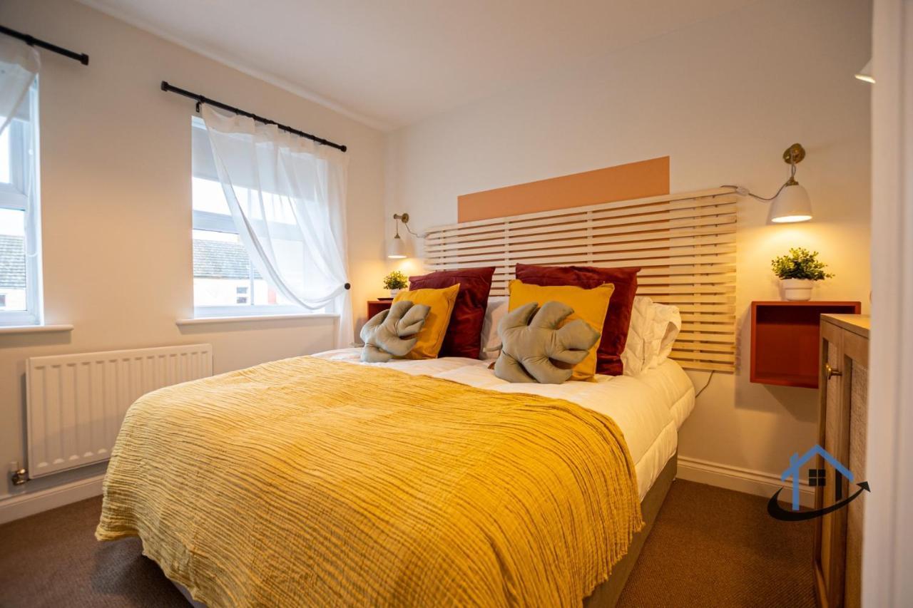 Ironside House, Thrapston King Or Twin Beds, Free Parking, Workspace, Corporates, Sleeps 8 Exterior foto